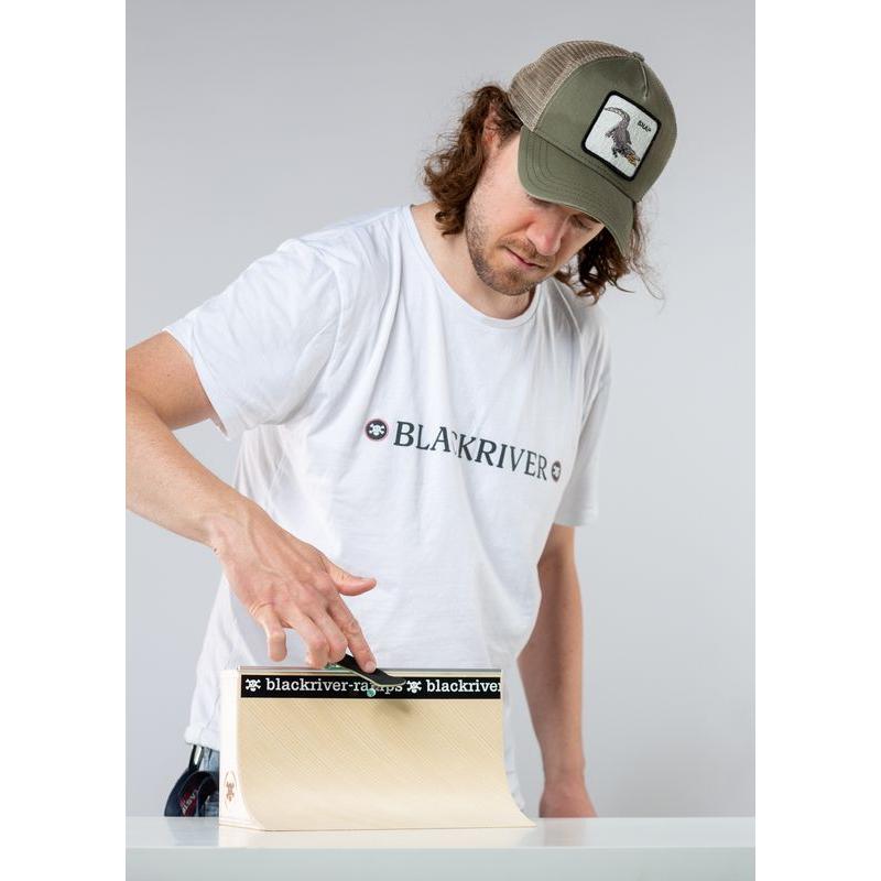 Blackriver Fingerboard Wallride