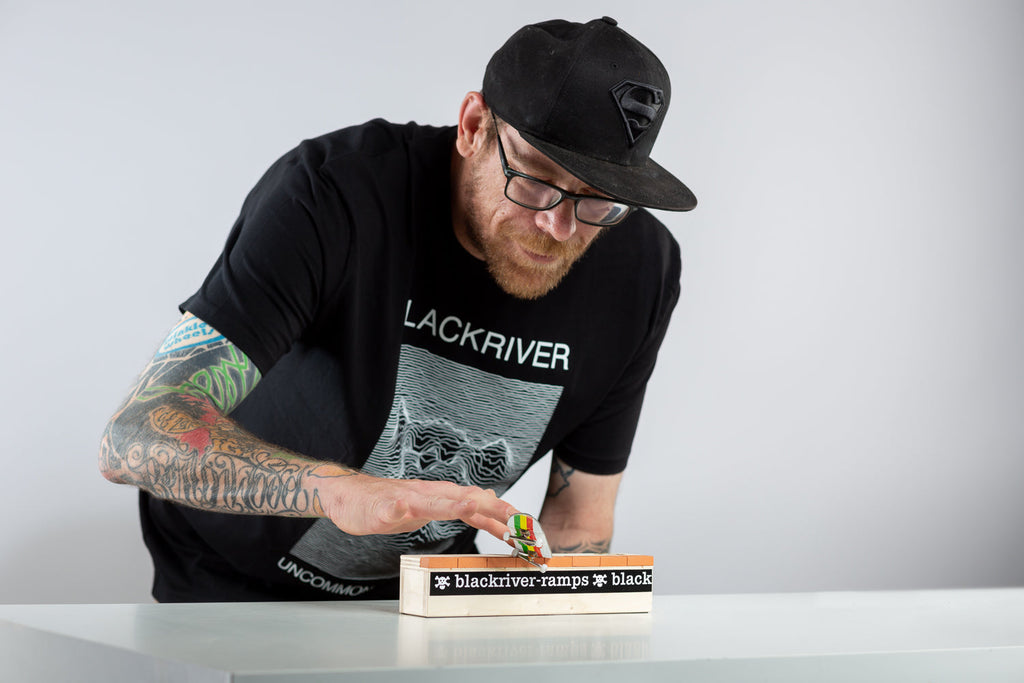 Blackriver Fingerboard Brick Box