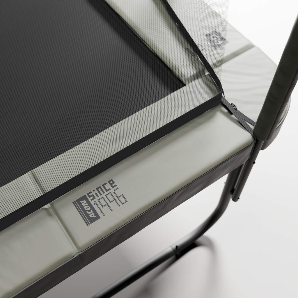Acon 13 HD Rechteckiges Trampolin mit Netz und Leiter