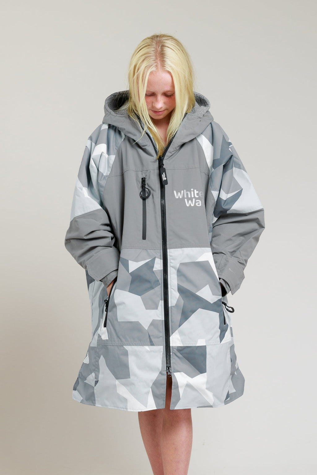 White Water Kids Hard Shell Robe - Arctic Camo