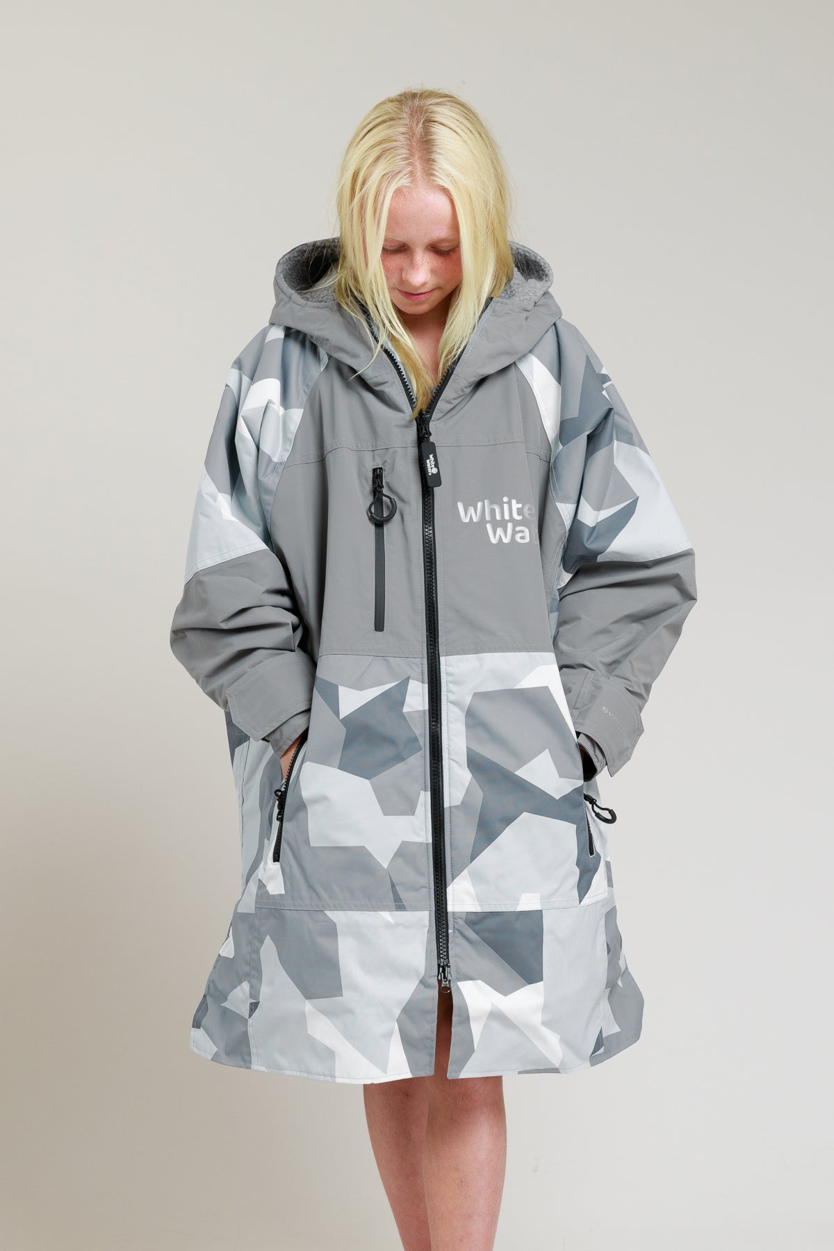 White Water Kids Hard Shell Robe - Arctic Camo