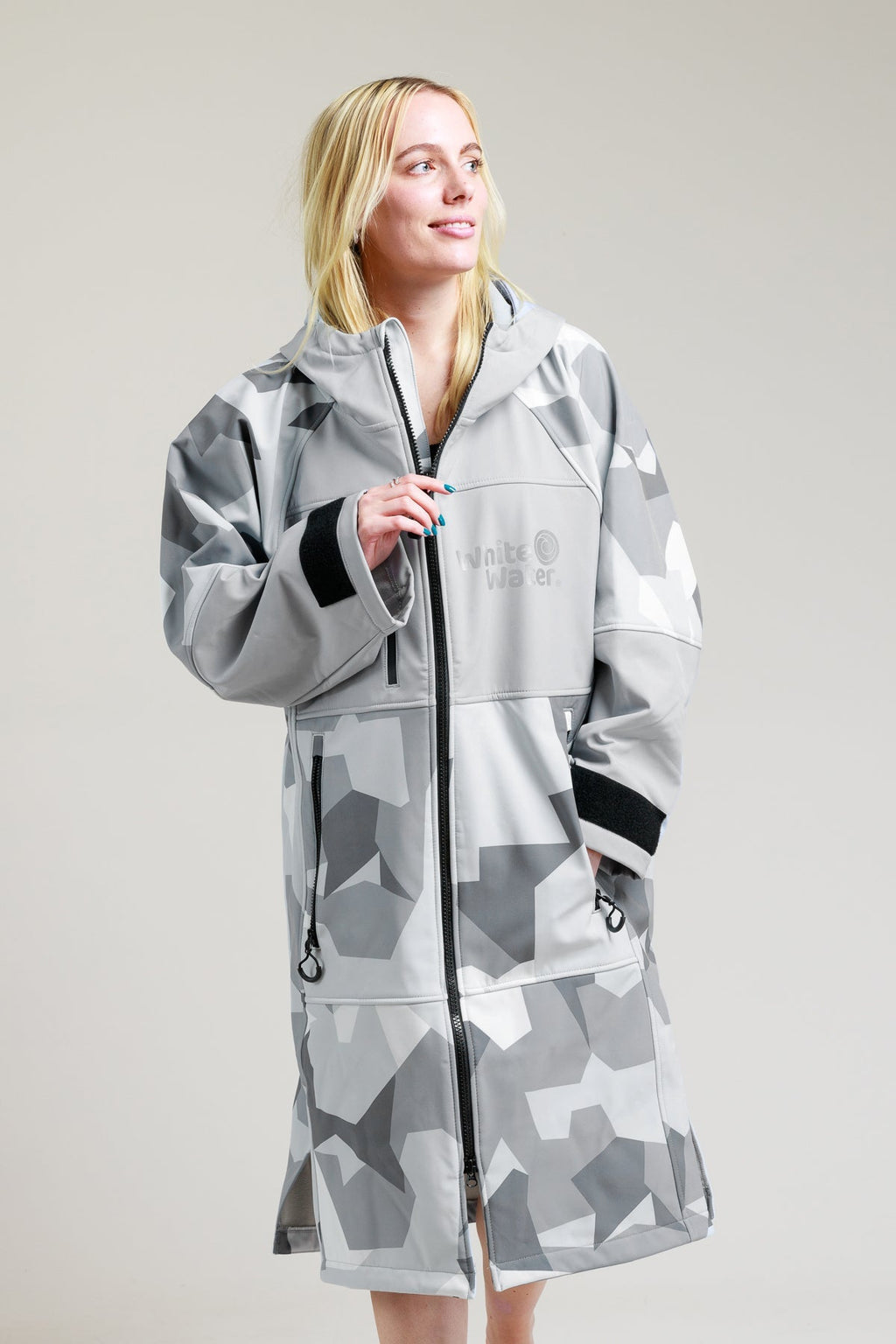 White Water Adults Soft Shell Robe - Arctic Camo