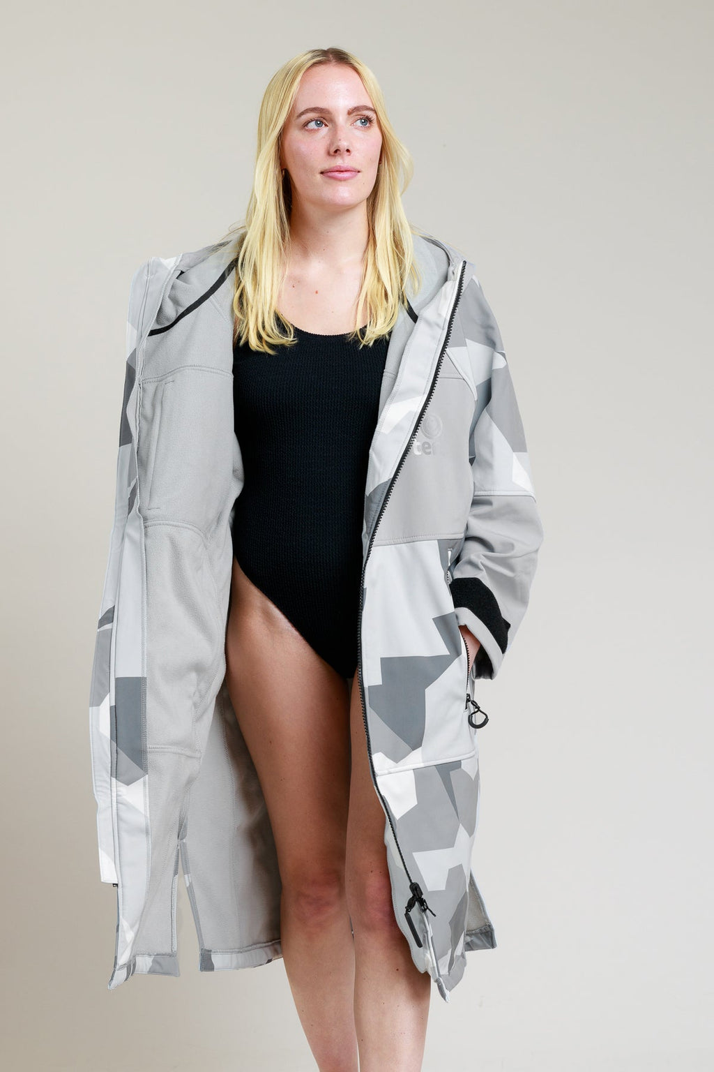 White Water Adults Soft Shell Robe - Arctic Camo