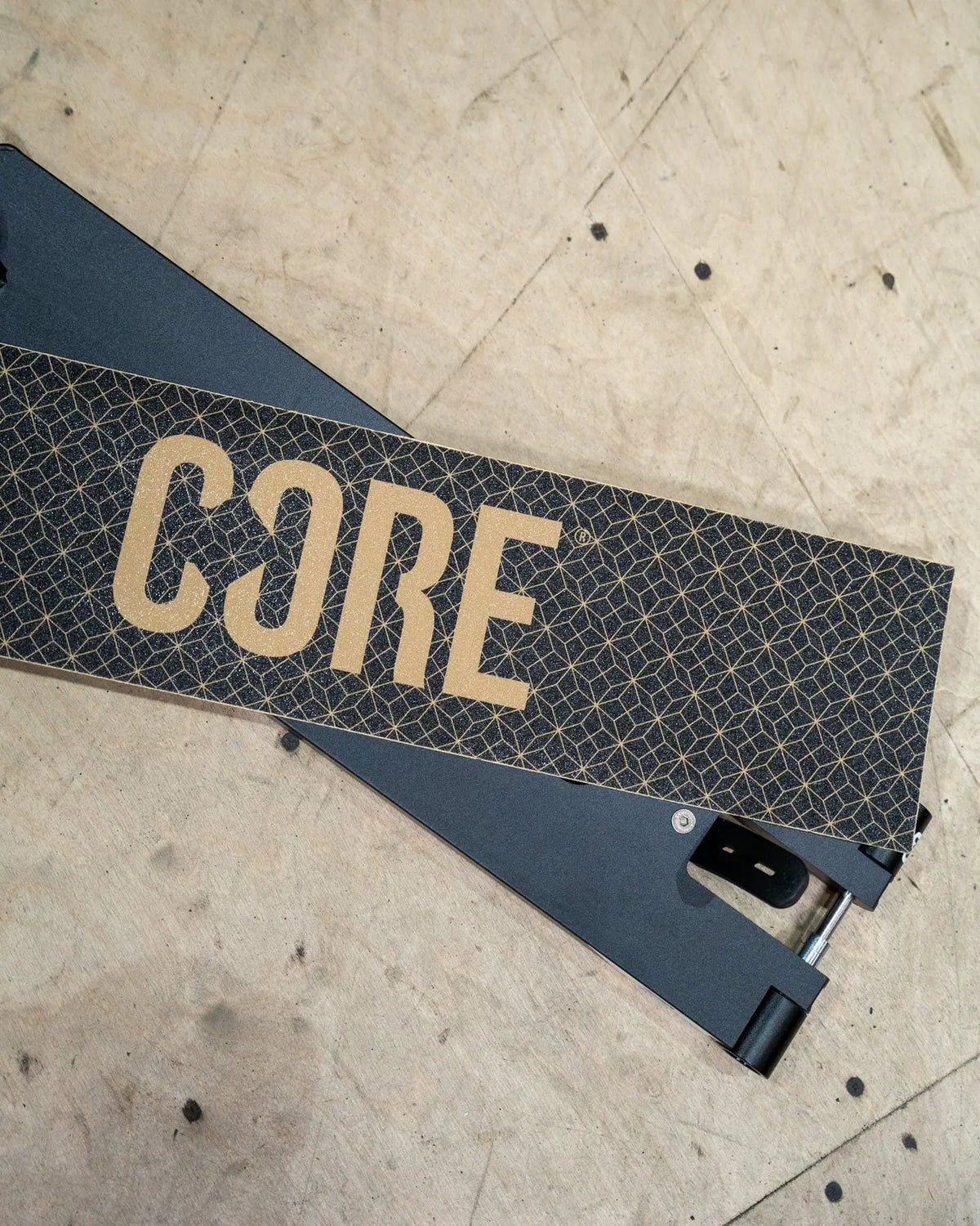 Core Classic Scooter Griptape Grid Gold