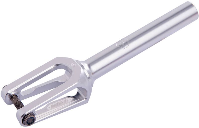 Striker IHC Fork Lux silver