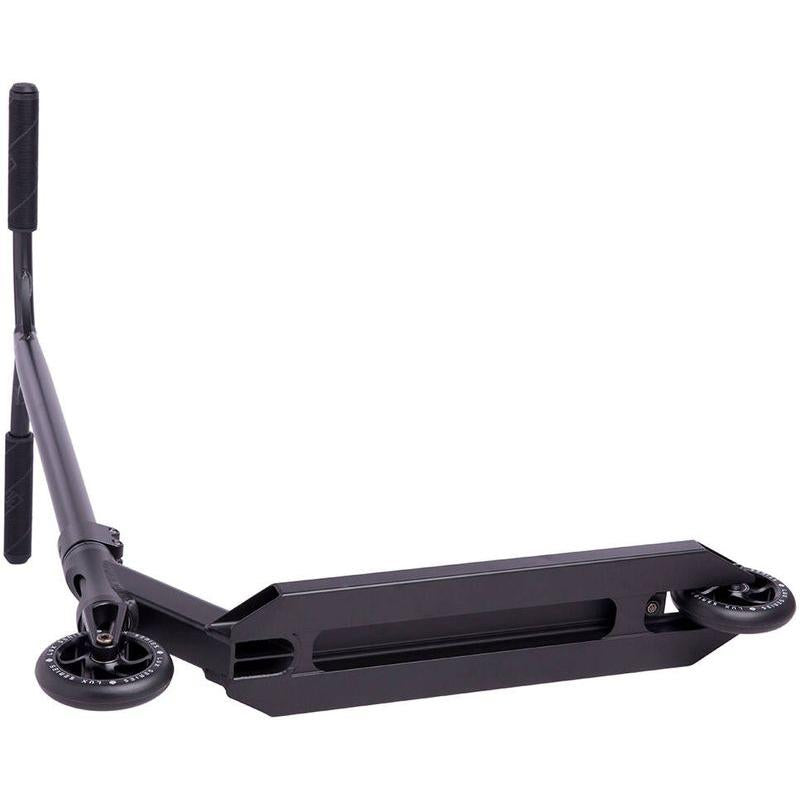 Striker Complete Scooter Lux Black